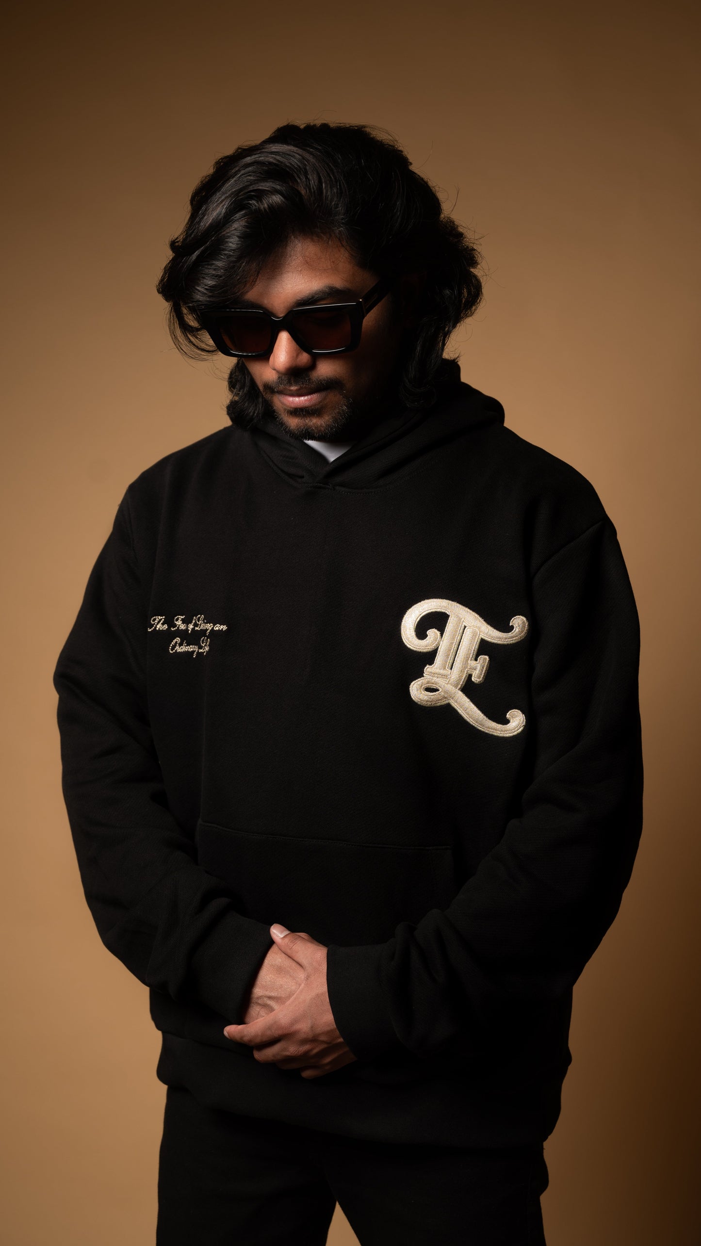 ISEME EMBROIDERED HOODIE